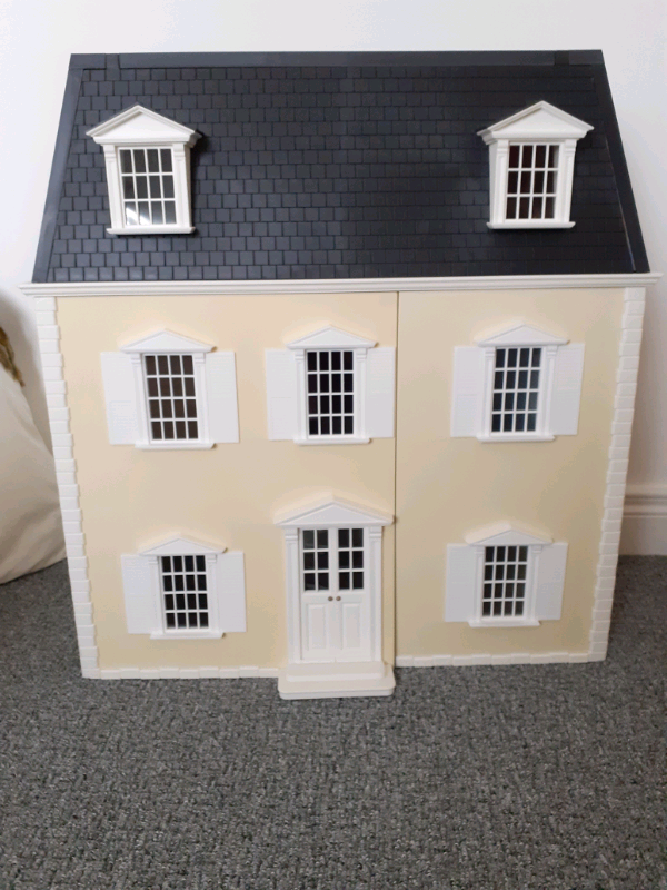 collectable dolls houses